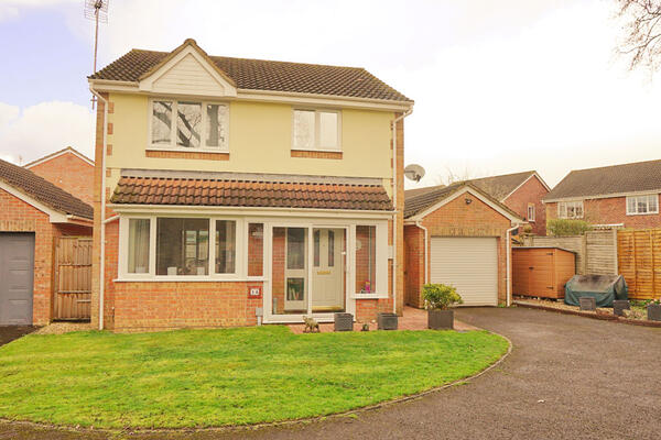 Plum Way, Willand Old Village. Devon. EX15 2QN.