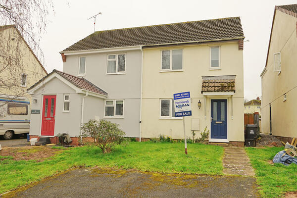 Parsons Close, Kentisbeare. Devon. EX15 2BN.
