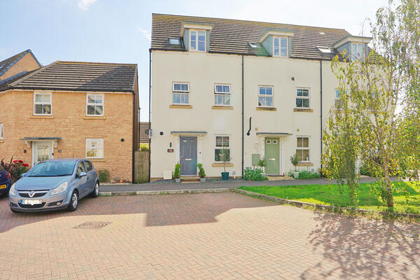 Swallow Way, Cullompton. Devon. EX15 1GH.