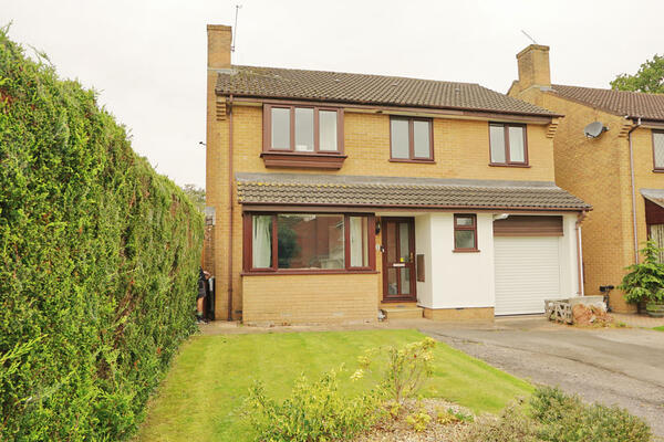 Webbers Way, Willand Old Village. Devon. EX15 2SW.