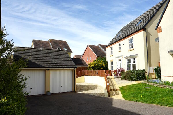 Redland Way, Cullompton. Devon. EX15 1GJ.